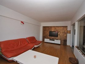 Apartament de vânzare 2 camere, în Bucureşti, zona Moşilor