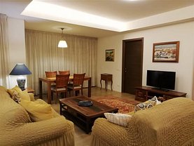Apartament de închiriat 3 camere, în Bucureşti, zona Herăstrău