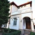 Casa de închiriat 6 camere, în Bucuresti, zona Parcul Carol