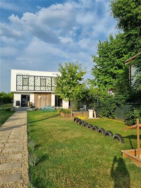 Casa si teren 5000 mp, de vanzare, Crevedia