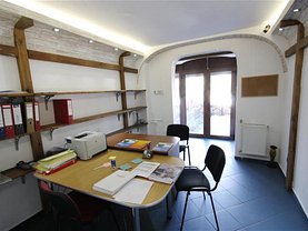 Închiriere birou