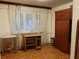Garsonieră de vânzare, în Bucureşti, zona Victoriei