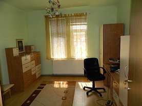 Apartament de vânzare 6 camere, în Bucureşti, zona Moşilor
