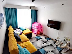 Apartament de vânzare 4 camere, în Cluj-Napoca, zona Intre Lacuri