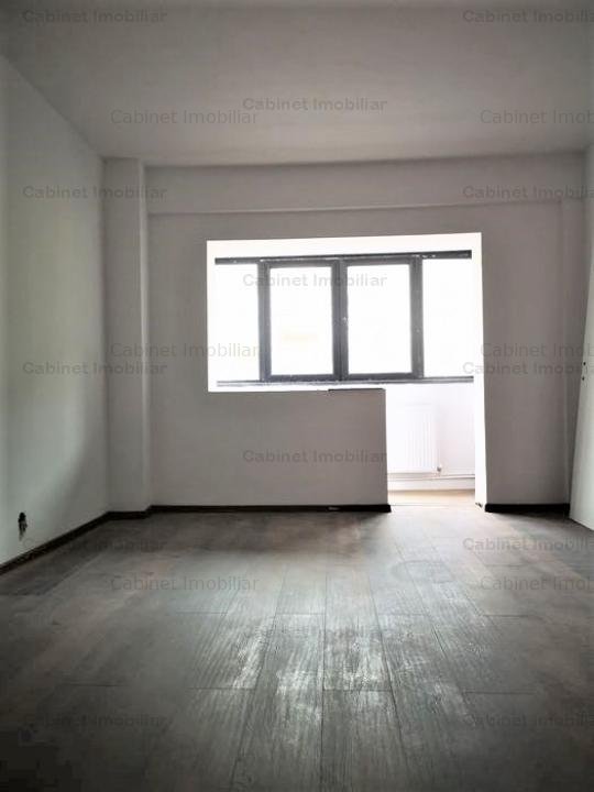 Apartament 2 camere decomandat, 54 MP, Alexandru Cel Bun, Complet Renovat - imaginea 1