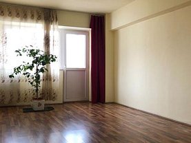Apartament de vânzare 4 camere, în Bucureşti, zona Titan