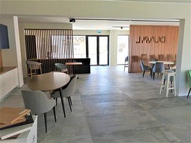 Închiriere spaţiu comercial