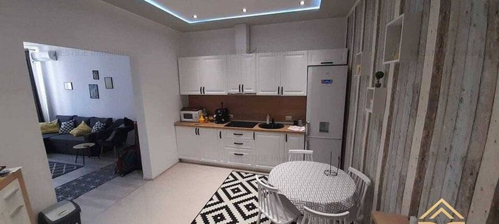 Apartament la casa cu 2 camere in zona Ultracentrala, Oradea - imaginea 0 + 1