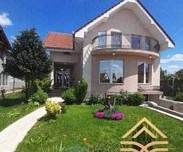 Casa de vânzare 5 camere, în Oradea, zona Exterior Sud