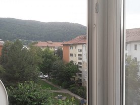Apartament de vânzare 2 camere în Piatra-Neamt, Precista