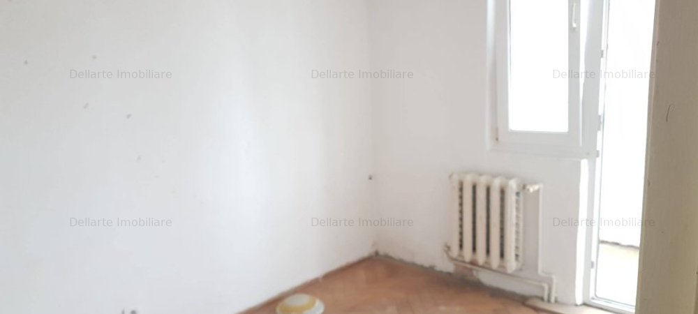 Apartament 2 camere decomandat etaj 3 Piatra Neamț - imaginea 0 + 1
