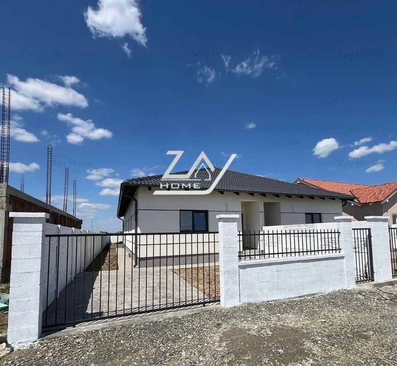 Comision 0. Duplex FINALIZAT 82 mp. Teren generos.