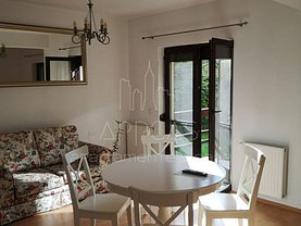 Casa de vânzare 4 camere, în Bucureşti, zona Pipera