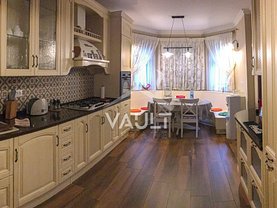 Casa de vânzare 7 camere, în Corbeanca, zona Exterior Nord