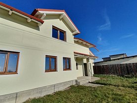 Casa de vânzare 5 camere, în Dumbrăviţa