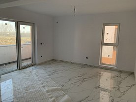 Apartament de vânzare 2 camere, în Giroc