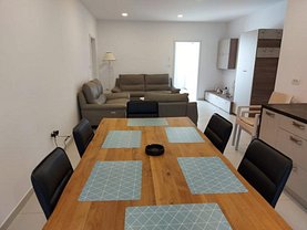 Apartament de închiriat 2 camere, în Giroc
