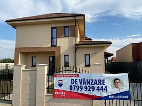 Casa de vânzare 4 camere, în Dumbrăviţa