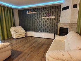 Casa de vânzare 5 camere, în Sânandrei