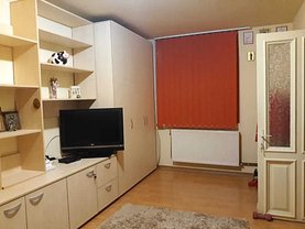 Apartament de vânzare 3 camere, în Bucureşti, zona Eminescu