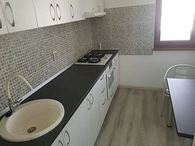 Apartament de închiriat 3 camere, în Bucureşti, zona 1 Mai