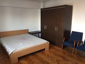 Garsonieră de vânzare, în Bucureşti, zona Unirii