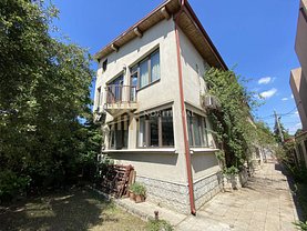 Casa de vânzare 6 camere, în Bucureşti, zona Dămăroaia