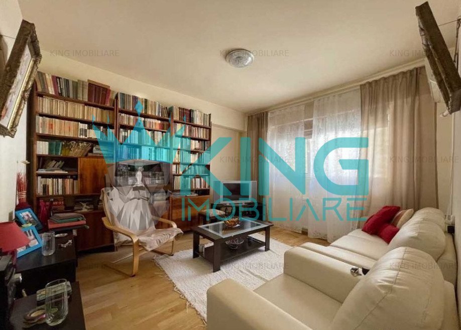 Central | 3 camere | Centrala | Balcon | Decomandat