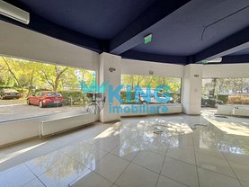 Închiriere spaţiu comercial