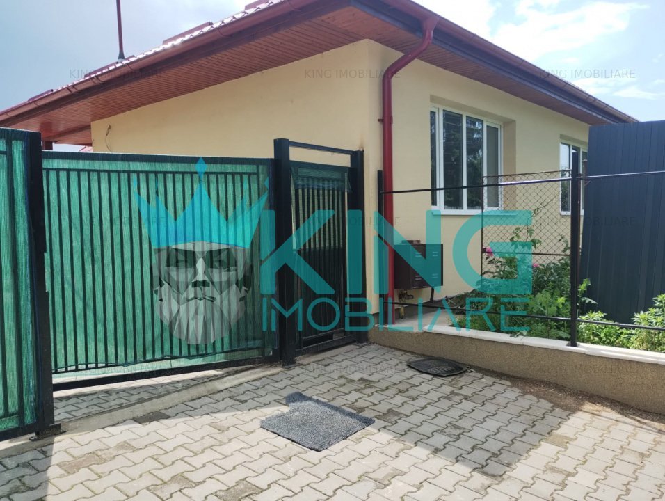 Spatiu Birouri Unirii | 5 Camere | 2 Bucatarii | 2 Bai | Pivnita | Curte 2000 MP