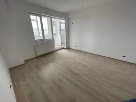 Apartament de vânzare 2 camere, în Bucureşti, zona Militari