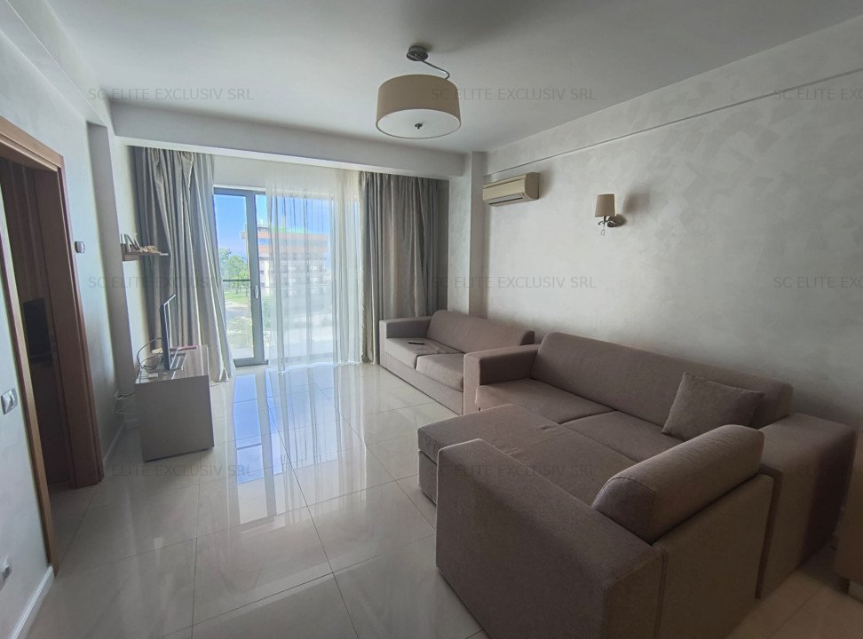Statiunea Mamaia - Apartament cu 4 camere pe malul lacului.