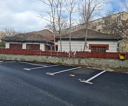 Casa de vânzare 7 camere, în Constanţa, zona Dacia