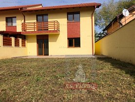 Casa de vânzare 4 camere, în Sânpetru