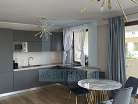 Apartament de închiriat 3 camere, în Braşov, zona Central