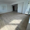 Apartament de vânzare 2 camere, în Braşov, zona 13 Decembrie