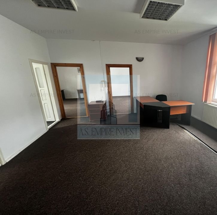 Apartament 4 camere, 2 bai, 130 mp utili - zona Centrul Civic