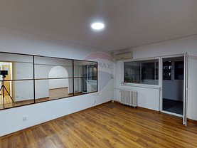 Apartament de închiriat 4 camere, în Bucureşti, zona Colentina