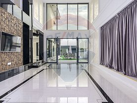 Casa de vânzare sau de închiriat 9 camere, în Corbeanca, zona Central