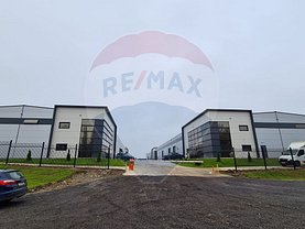 Vânzare spaţiu industrial