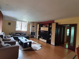 Apartament de vânzare 5 camere, în Cluj-Napoca, zona Andrei Muresanu