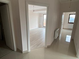 Apartament de vânzare 3 camere, în Bucuresti, zona Bucurestii Noi