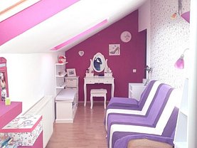 Apartament de vânzare 3 camere, în Braşov, zona Răcădău