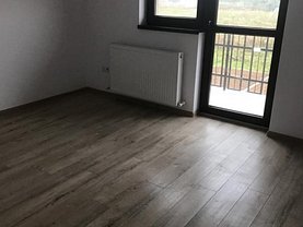 Casa de vânzare 4 camere, în Domneşti