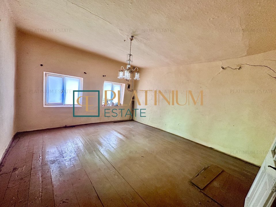 P4504 Casa cu 5 camere in Becicherecu Mic teren 961 mp ASFALT