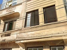 Casa de vânzare 25 camere, în Bucureşti, zona Tineretului