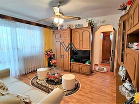 Apartament de vânzare 3 camere, în Cisnădie, zona Central