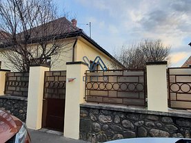 Casa de închiriat 4 camere, în Sibiu, zona Lupeni