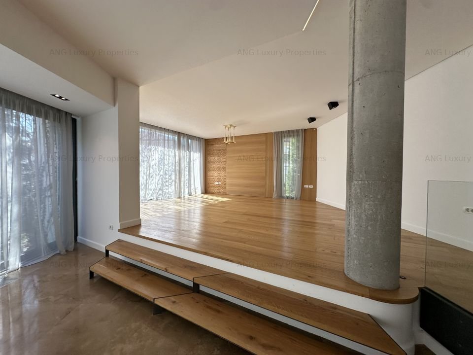 LUXURY VILA DE INCHIRIAT I CU PISCINA I COMUNITATE RESTRANSA I IANCU NICOLAE