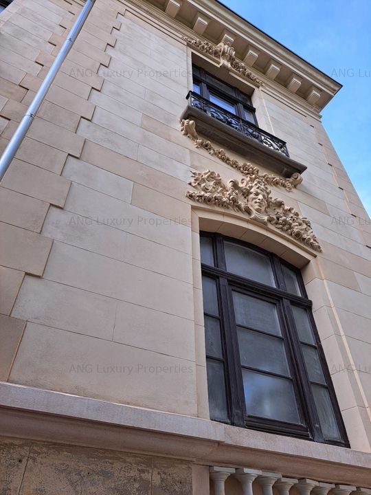 CASA SPECTACULOASA ZONA STIRBEI VODA
